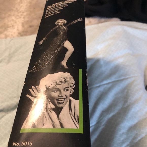 1982 Marilyn Monroe 20th Century Fox Doll There’s No Business Like Show Business - Picture 4 of 7